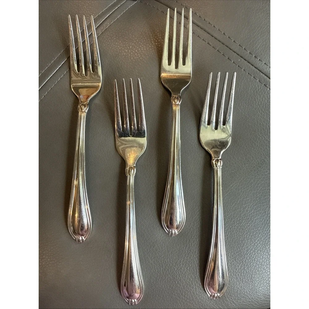 Lenox Chandelle 18/10 Stainless Steel Flatware Set  Of  Four 7